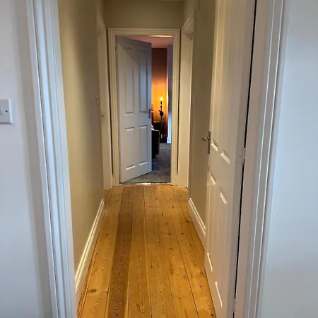 Nyaraló The White House Kelfield