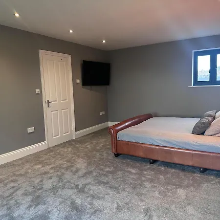 The White House Kelfield *