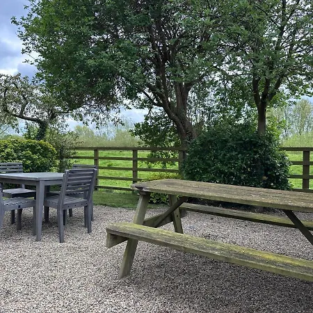 The White House Kelfield Cawood