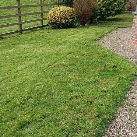 Holiday home The White House Kelfield Cawood