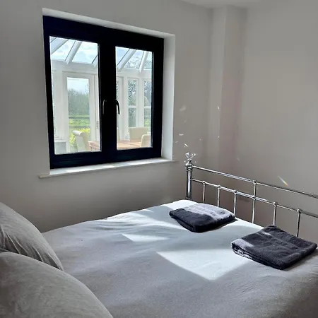 The White House Kelfield Holiday home *